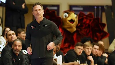 St. Joe’s men’s hoops assistant John Linehan joins BYU staff