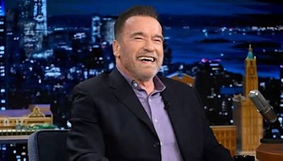 Arnold Schwarzenegger invita a "entrenar por el planeta" sin depender de los políticos