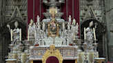 La Candelaria Madre de Dios ya está en la Catedral de Sevilla