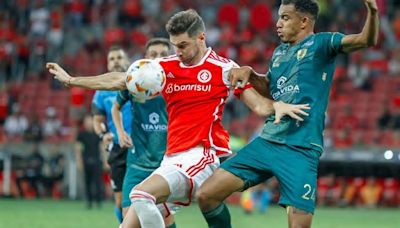 Lucas Alario volta a treinar e pode reforçar o Internacional pela Copa Sul-Americana; veja