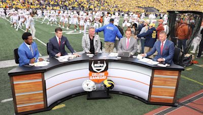 Where is ESPN's College GameDay in Week 4?