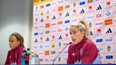 Futbolistas españolas Alexia Putellas e Irene Paredes denuncian "discriminación sistémica" antes del primer partido desde la victoria en el Mundial