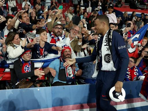 Kylian Mbappe Bids Farewell to PSG Fans With Defeat in Final Home Game - News18
