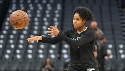 Kings' Lindsey Harding Joins Lakers Coaching Staff