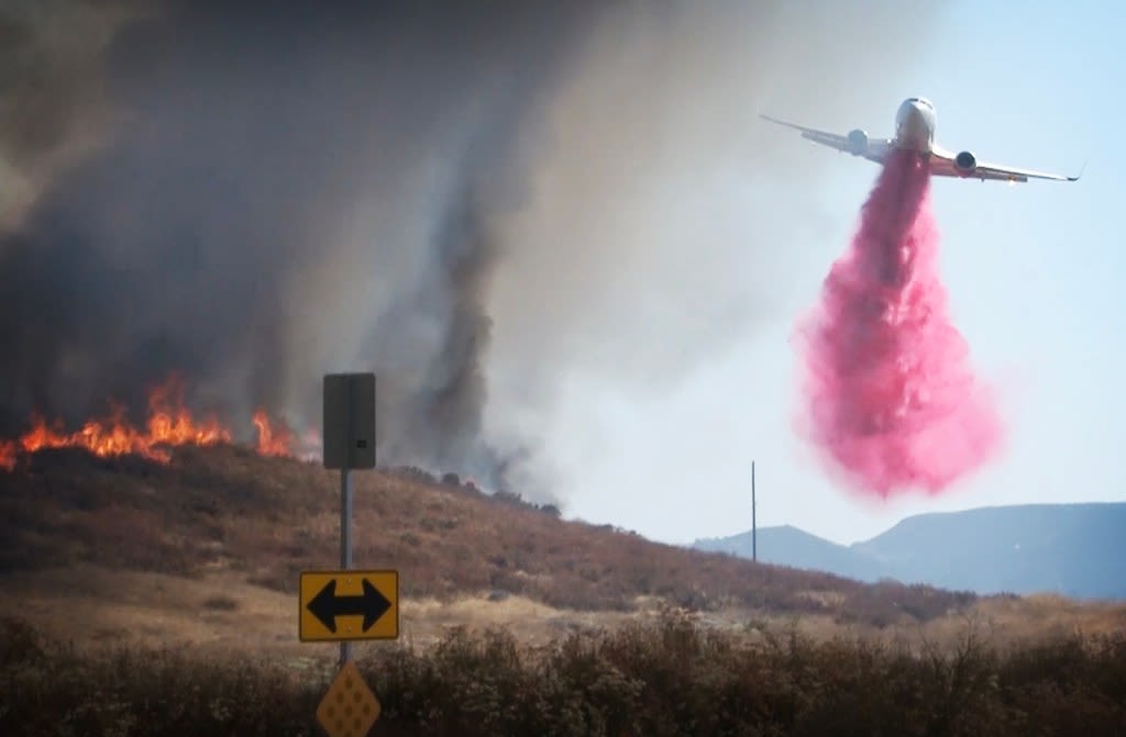 Crews stop forward progress of 72-acre brush fire near Los Alamos Hills Sports Park in Murrieta