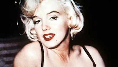 Loculo vicino a Marilyn Monroe venduto all'asta per quasi 200mila euro: «Starle vicino nella morte è il sogno della mia vita»