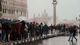 El ayuntamiento de Venecia evalúa duplicar su impuesto turístico