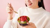 這玫瑰花可以吃！哈根達斯推草莓造型冰淇淋，享門市限定1+1優惠！