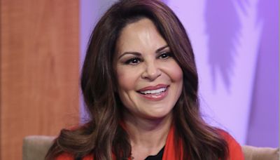 ¿Out of College or Mid-Career? Nely Galán Shares Her Best Money-Making Advice