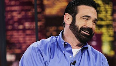 Infomercial King Billy Mays Gets Appropriate (And Hilarious) Gravesite Tribute