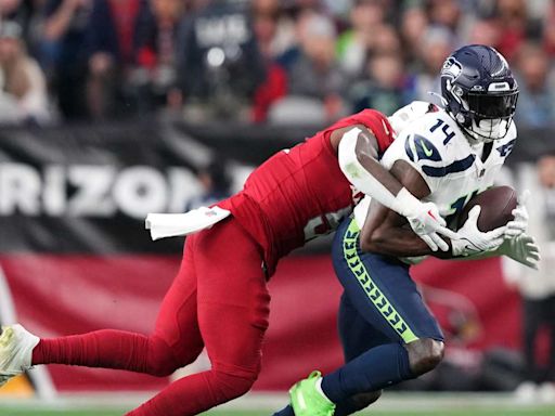 Seattle Seahawks Restructure DK Metcalf’s Contract, Free Up $9.5 Million