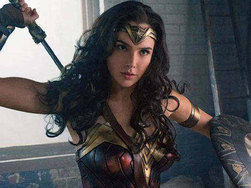 Zack Snyder's Wonder Woman Movie Pitch Sounds Heartbreaking - Looper