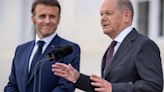 Macron apoya que Ucrania pueda atacar posiciones rusas mientras Scholz incide en el derecho a "defenderse"