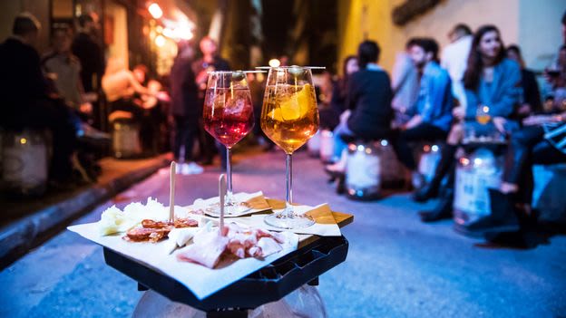 A mixology consultant's guide to finding the best cocktails in Athens