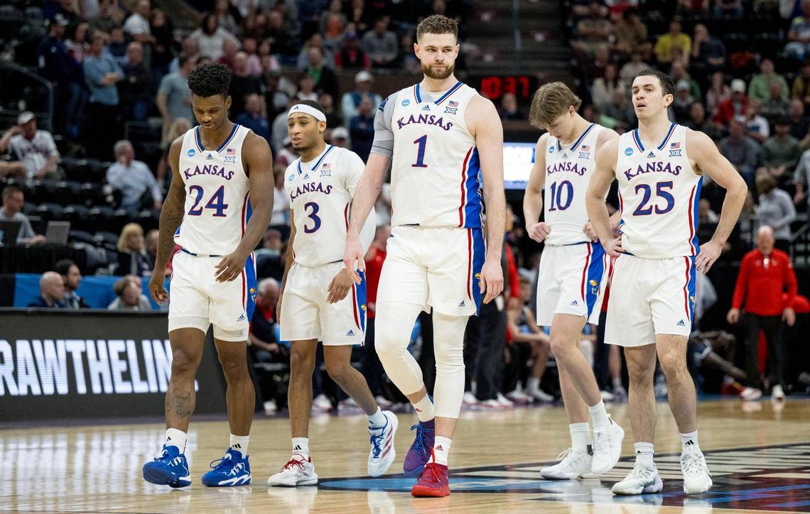 Who’s No. 1? College basketball experts like Kansas Jayhawks’ chances in 2024-25