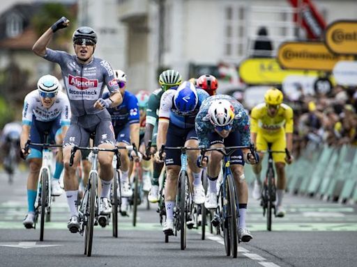 Jasper Philipsen holds off Wout van Aert to take stage 13 sprint at Tour de France