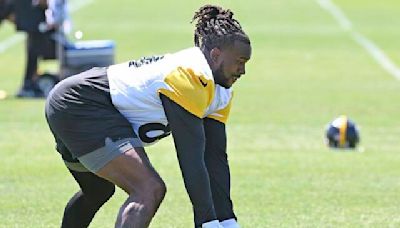 Cole Holcomb, Dean Lowry, Cordarrelle Patterson begin Steelers camp on non-practice lists