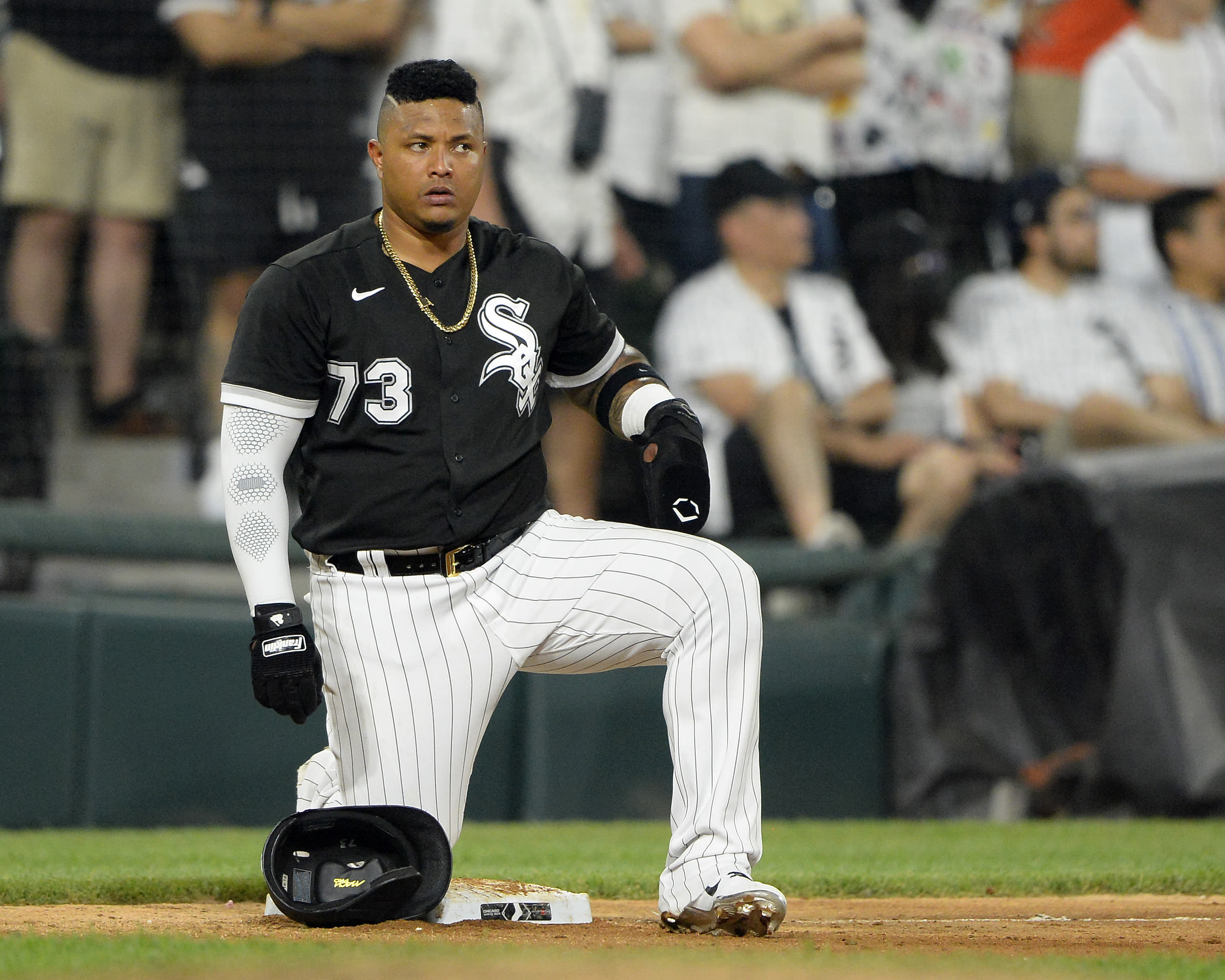 Former White Sox slugger Yermín Mercedes teases MLB return