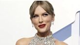 Taylor Swift hace historia al ocupar todos los puestos en el top 10 de los éxitos musicales en EE.UU.