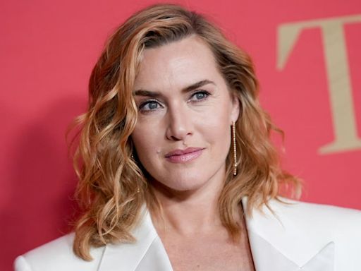 "Ni tan bueno, ni romántico": Kate Winslet confiesa cómo fue rodar una de las escenas más icónicas de 'Titanic'