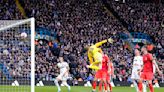 Evacuan estadio del Leeds por amenaza de seguridad