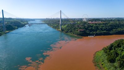 Encontro de águas dos Rios Iguaçu e Paraná chama a atenção após cheia | TNOnline