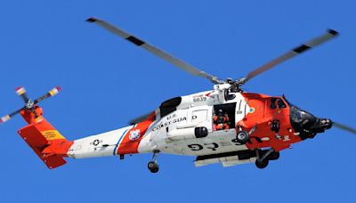 3 rescued, 1 sought in Lake Erie in Ohio after distress call, Coast Guard says