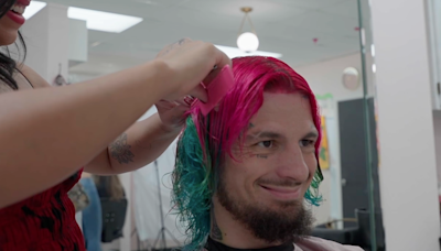 UFC 306 'Embedded,' No. 2: Sean O'Malley transforms into 'the Suga Show'