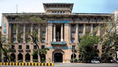 Bank of India raises Rs 2,500 Cr via Tier II bonds at 7.49% - ET BFSI