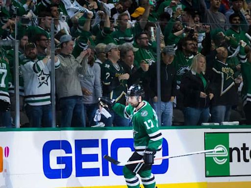 Former Dallas Stars forward Andrew Cogliano announces retirement