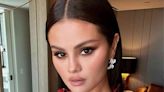 Selena Gomez's "Glazed Fire" Nails Set the VMAs Ablaze