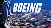 United Airlines makes big Boeing order, includes 100 Dreamliners