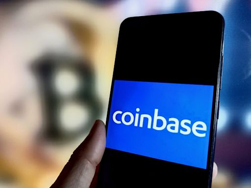 Coinbase shares are down about 13% over 2 weeks alongside tumbling Bitcoin