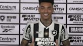 Igor Jesus é apresentado no Botafogo: 'Chego querendo algo grandioso'