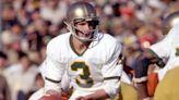 Caleb Williams met Joe Montana at USC-Notre Dame game