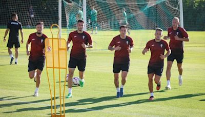 El Córdoba CF del reto en el fútbol profesional se pone en marcha