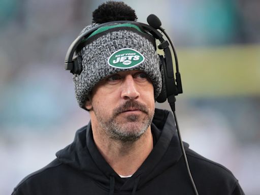 New York Jets QB Aaron Rodgers Receives Yet Another Brutal Attack