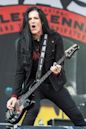 Todd Kerns