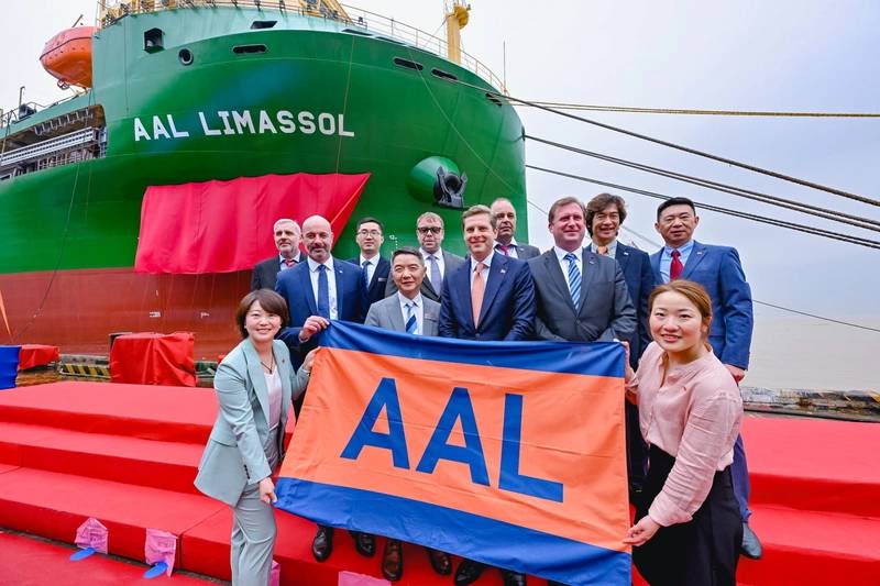 AAL Orders Two More Super B-Class Ships