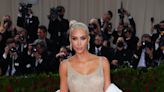 Diseñador del vestido de Marilyn Monroe desaprueba que Kim Kardashian lo llevara en la gala del Met