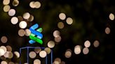 StanChart’s Profit Tops Estimates After Trading Windfall