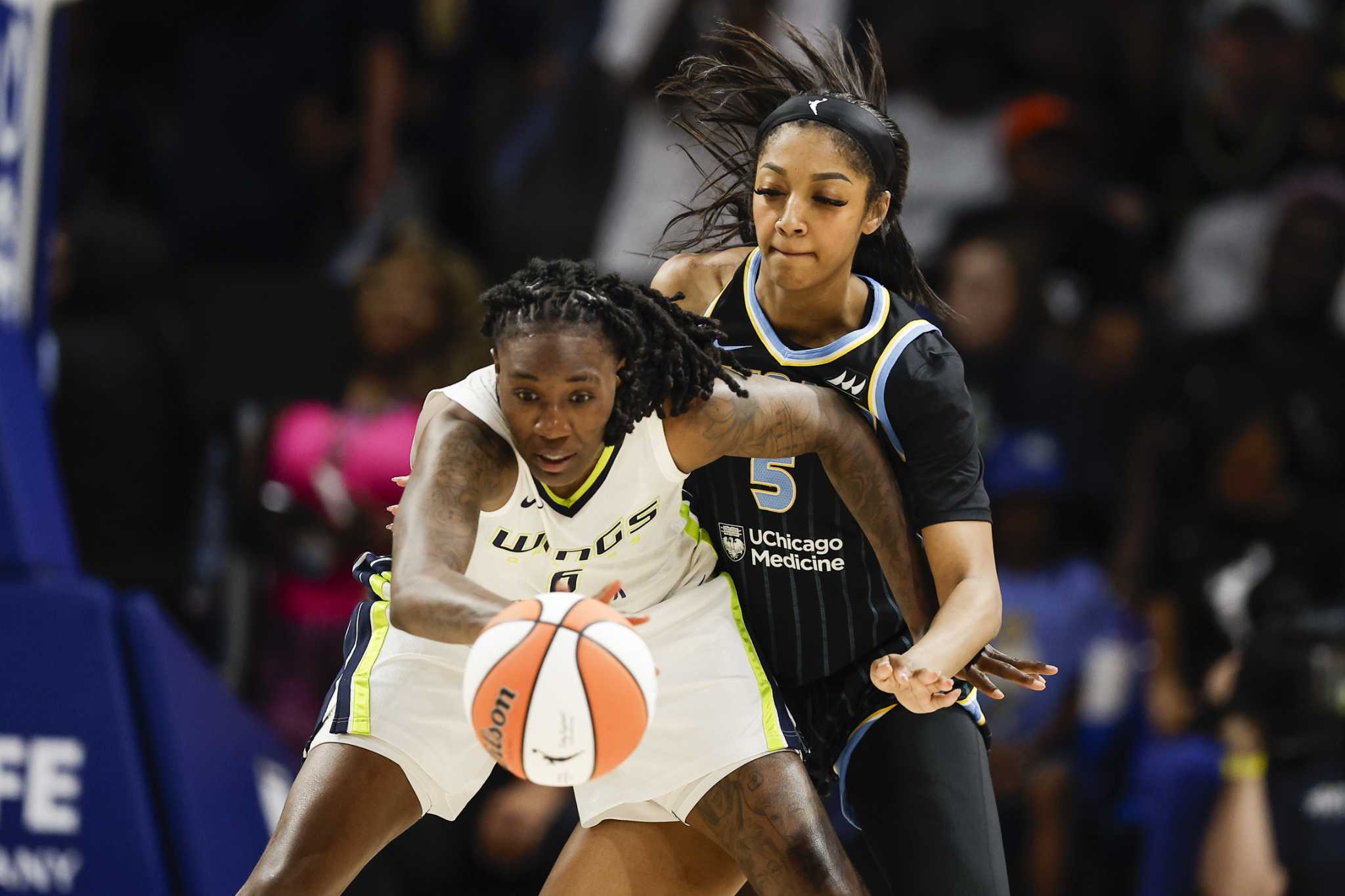 Dallas Wings' Natasha Howard will miss up to 6 weeks after breaking foot in season opener