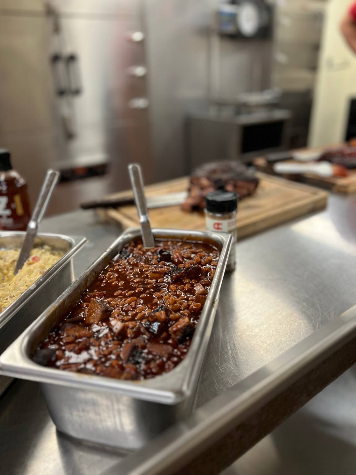 It’s Zarda BBQ day at Chiefs camp. That means 150 pounds of burnt ends & 85 slabs of ribs