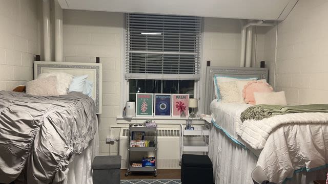 How to Design the Dorm Room of Your Dreams Without Breaking the Bank