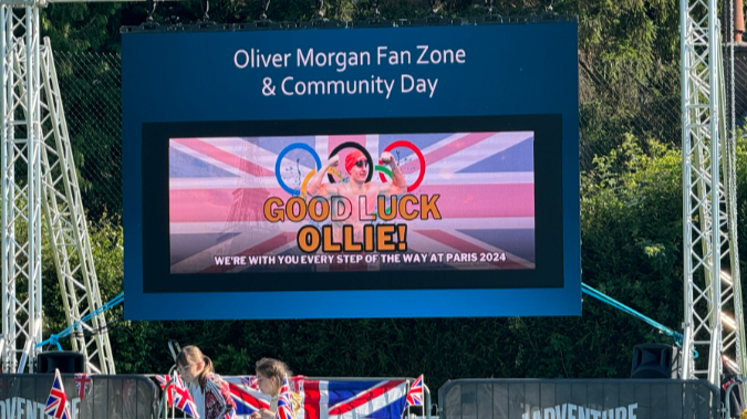Crowds cheering on Olympic-hopeful Ollie Morgan