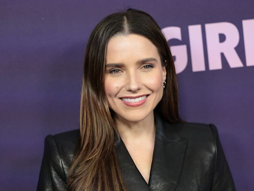 Sophia Bush confirms relationship with Florida soccer star Ashlyn Harris, addresses infidelity rumors