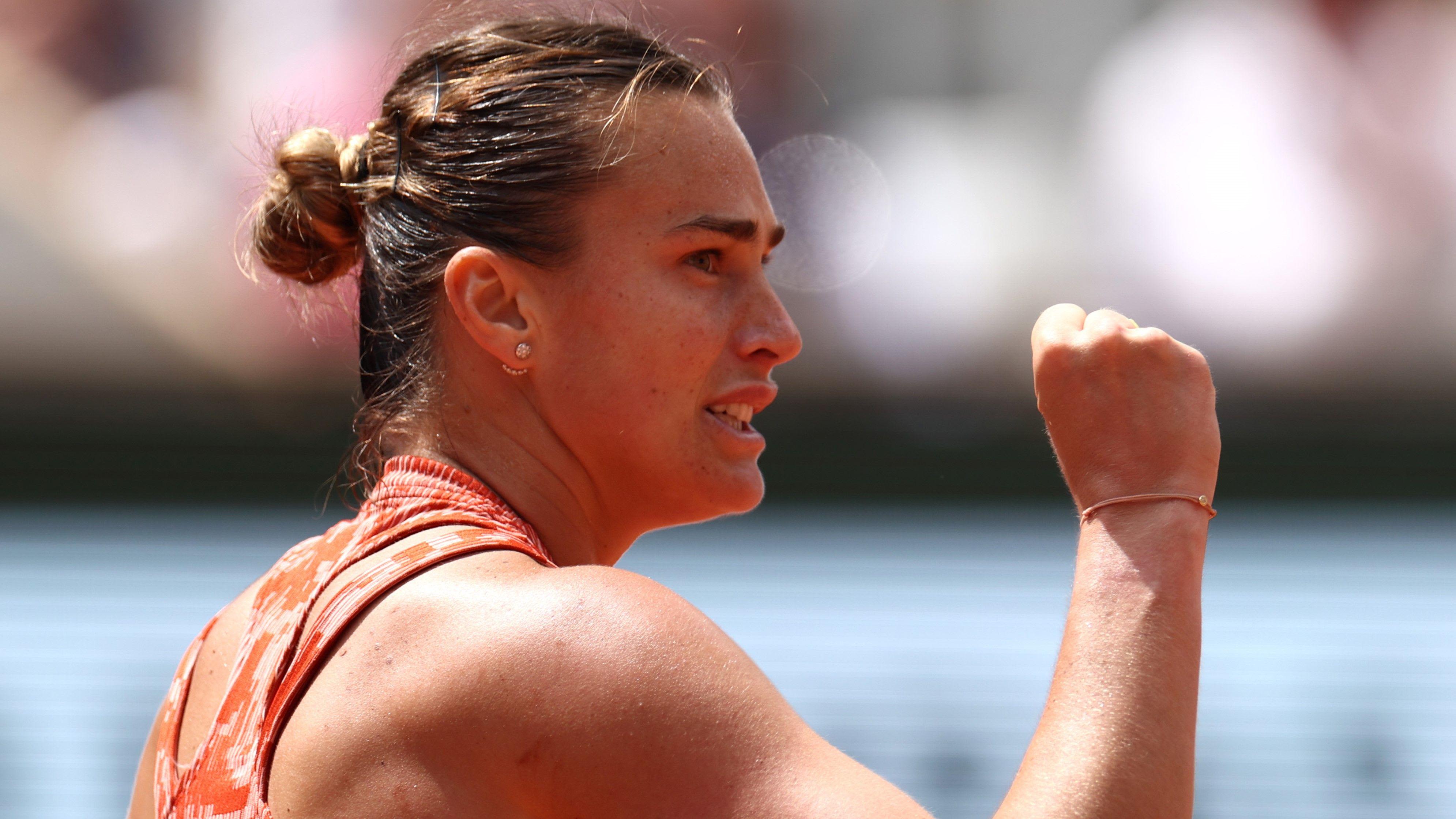 Sabalenka powers through to Paris quarter-finals