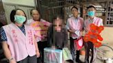 罰人變助人！貧病婦欠6000罰款 台南分署送慰問金及物資