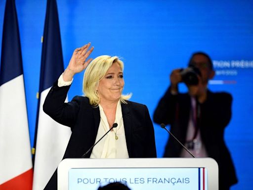 Gobierno francés acusa a Le Pen de “manipular la información” por aludir a un “golpe de Estado administrativo” - La Tercera