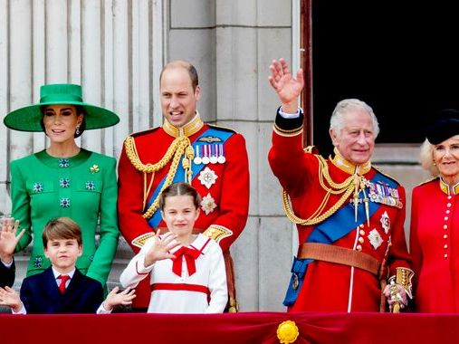 Buckingham Palace asbestos discovery 'could have been foreseen', report says as £369m renovation project scrutinised